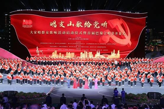 小艾比摄影家